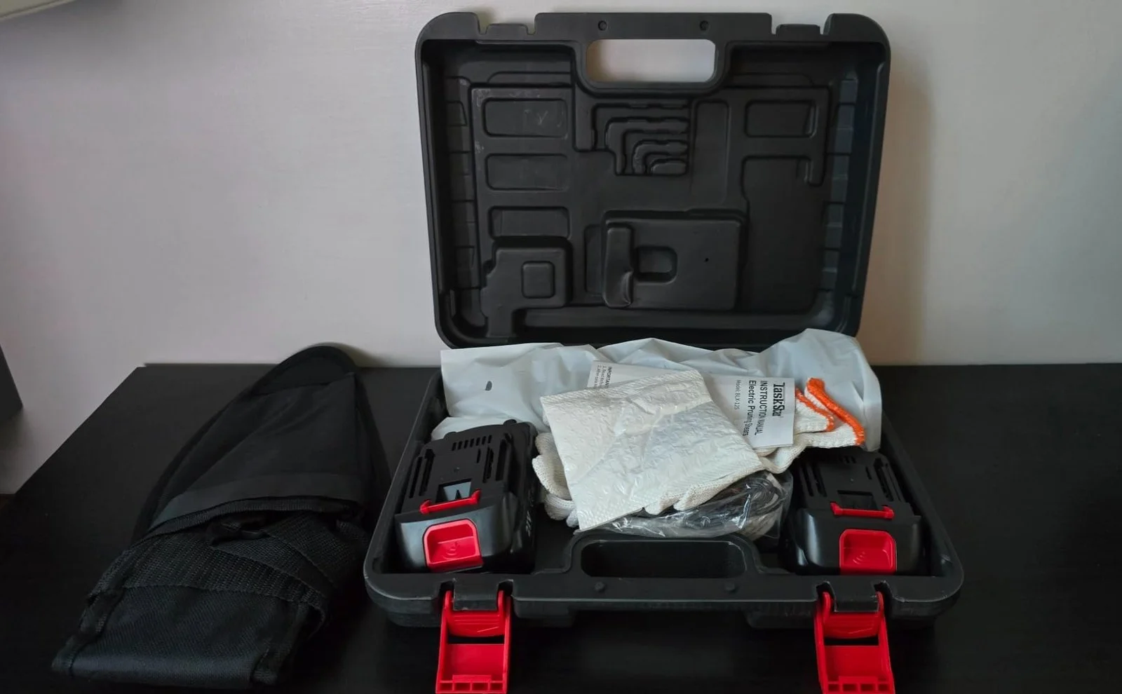 Recenzie Cristian Tudor